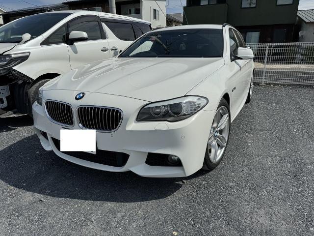 ＢＭＷ　F11　ヘッドライト水没修理　ライト曇り修理　ライト水漏れ修理　滋賀　守山