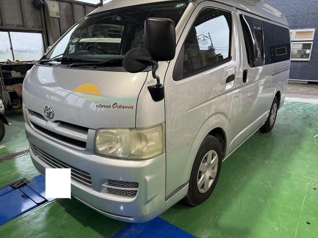 トヨタ　ハイエースバン　キズ・へこみ直し